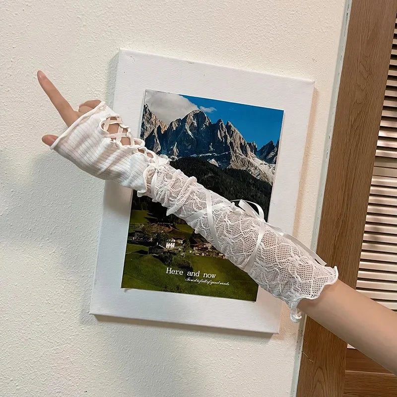 Black Gothic Lace Gloves